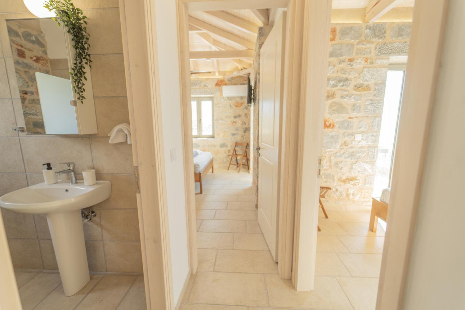 Villa Dioni Ena Pirgos  Exteriör bild
