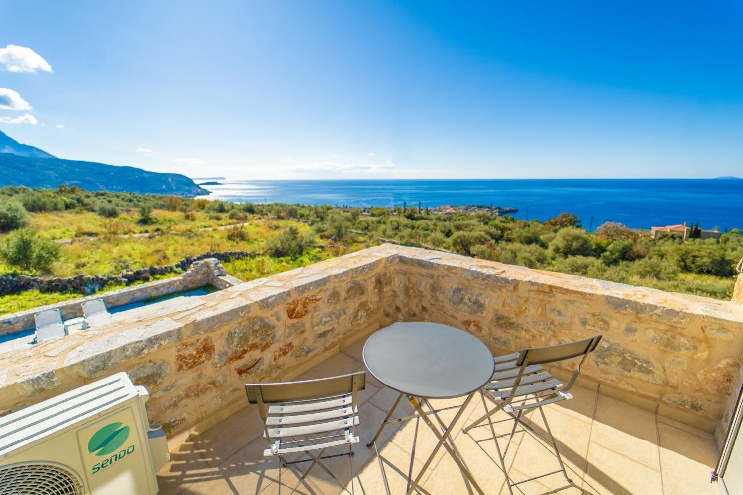 Villa Dioni Ena Pirgos  Exteriör bild
